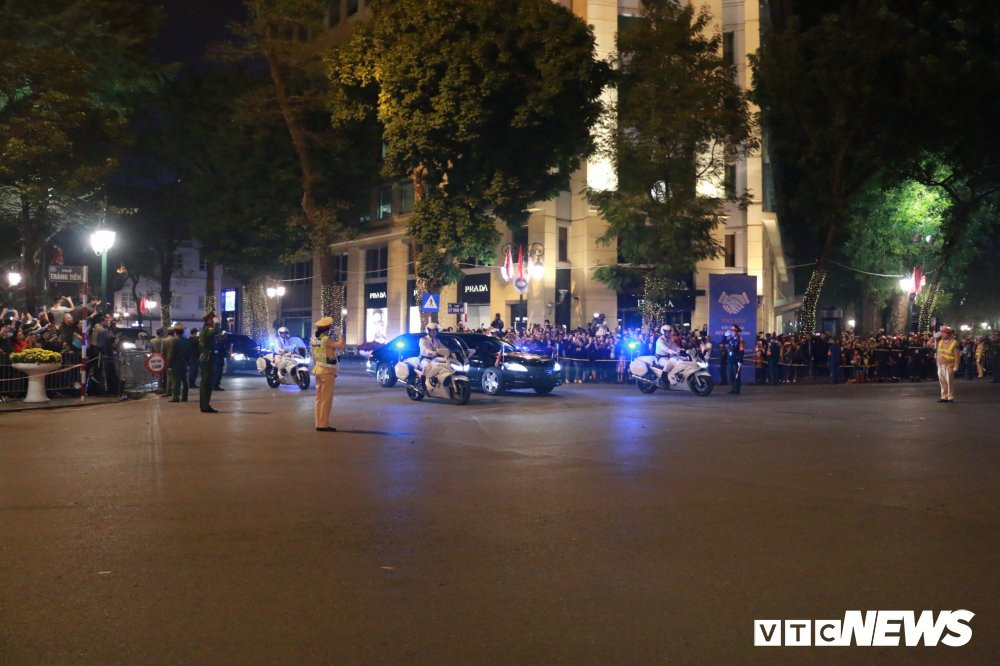 2441b688769e94c0cd8f 9