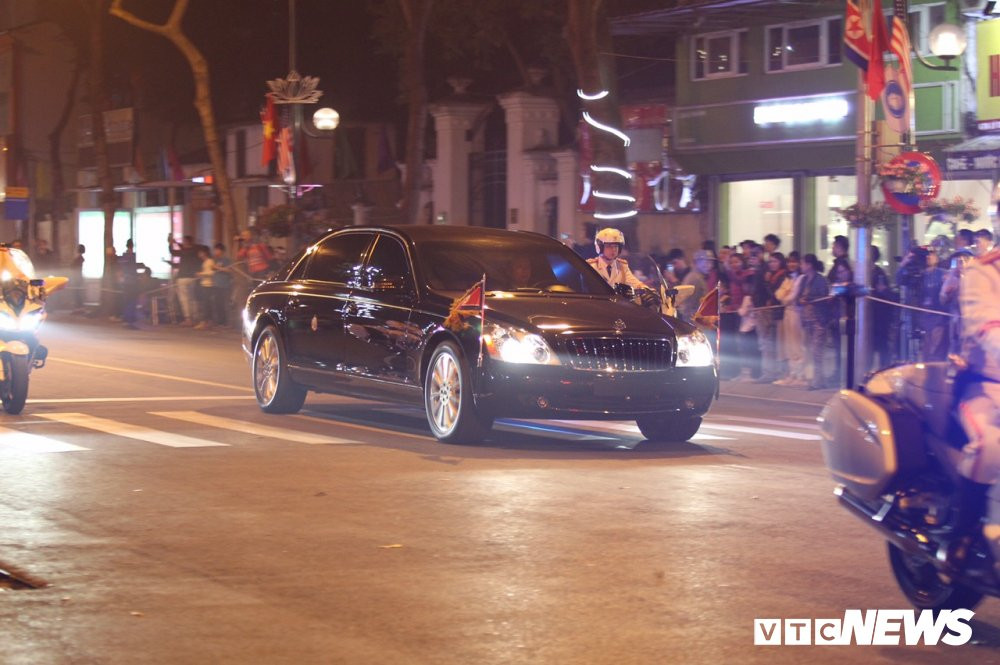 46313ef0f2e610b849f7 11