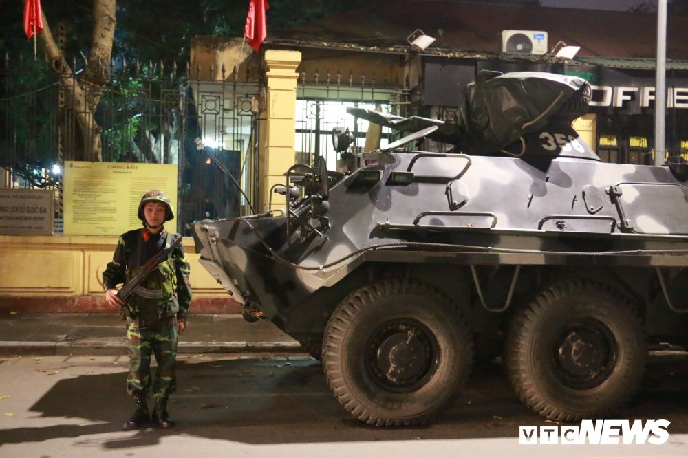 664217ad8bbb69e530aa 5