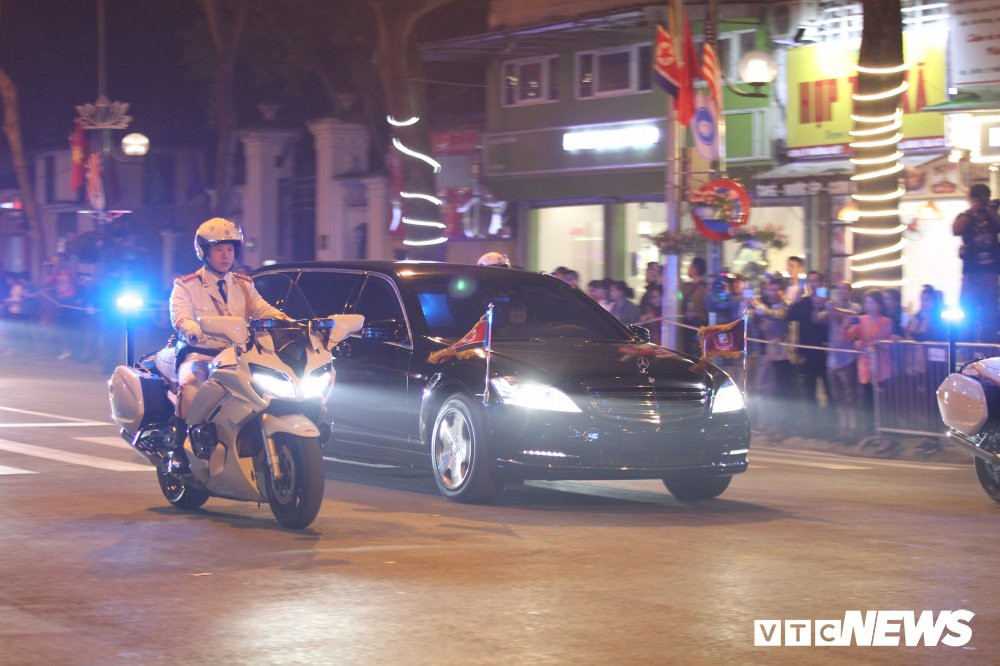 6a1fdecb13ddf183a8cc 3