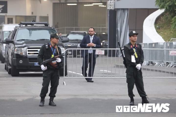 5c444407b51657480e07 3