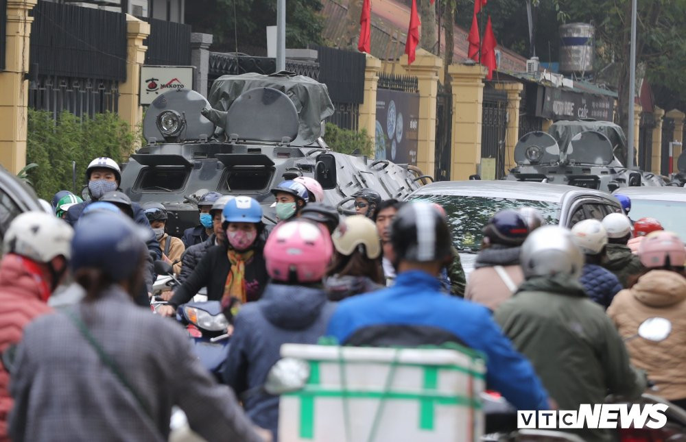 5d1c4a9db28c50d2099d 3