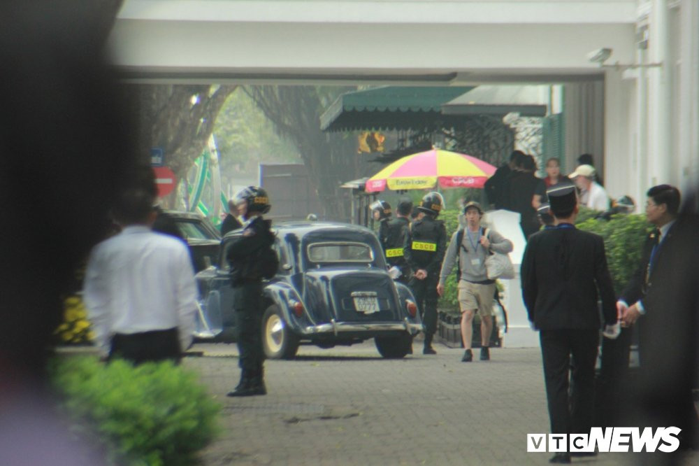 8083e10dc61d24437d0c 12