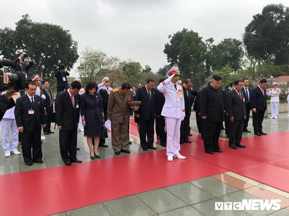 52868295_2141045679484093_998150159072231424_n (1) 13