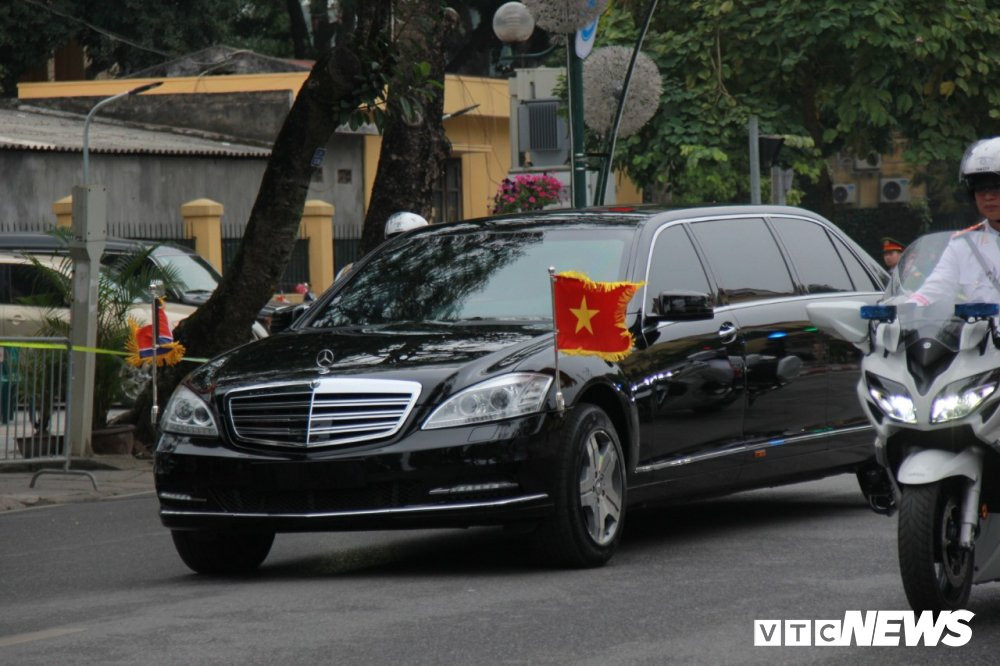 69d570c6dcdf3e8167ce 5