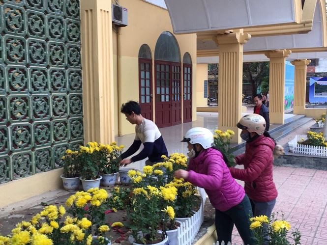 53297045_398593554036936_4725509145761939456_n_gayl 3