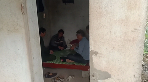 111-2598-1552315084 4