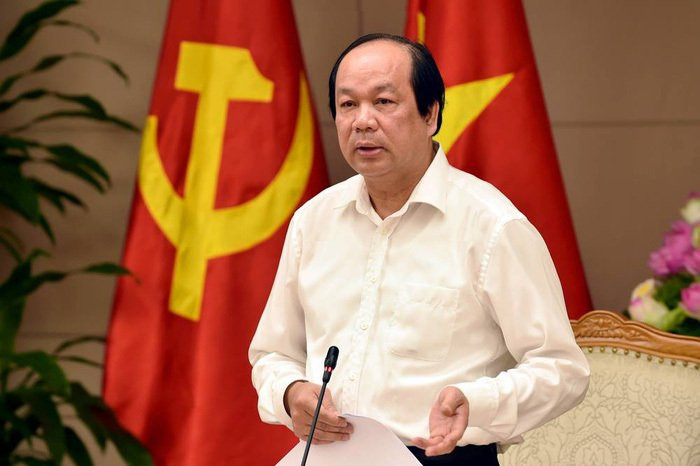 Bộ trưởng Mai Tiến Dũng: Đề xuất mất bằng lái phải thi lại rất buồn cười