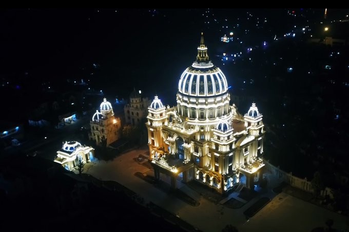 cung-dien-10-1556589438_680x0-7 7