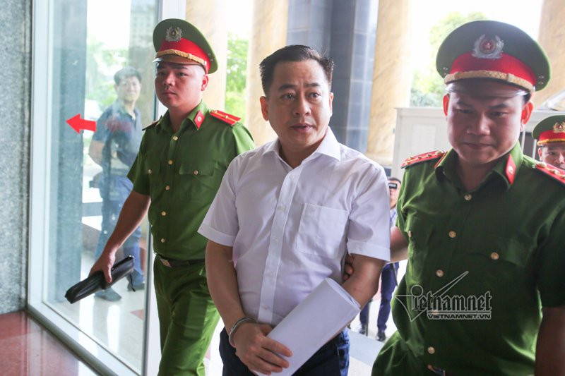 Hình ảnh xét xử phúc thẩm Phan Văn Anh Vũ và 4 cựu cán bộ công an