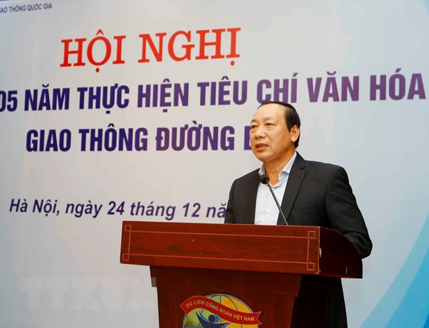 Thi hanh ky luat doi voi nguyen Thu truong Bo GTVT Nguyen Hong Truong hinh anh 1