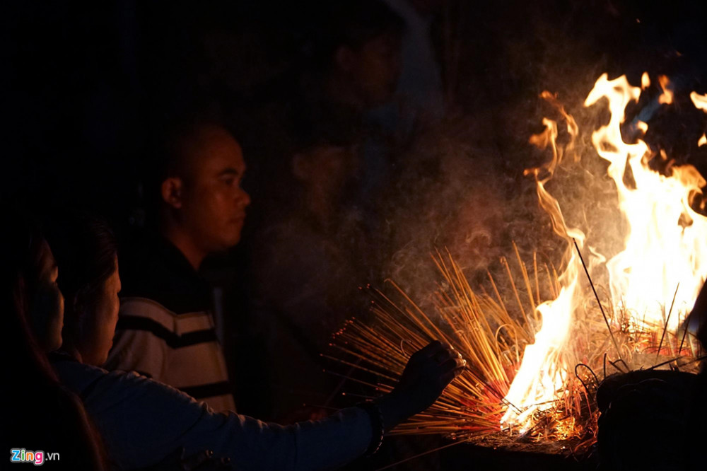 nghia_trang_hang_Duong_zing_6 7