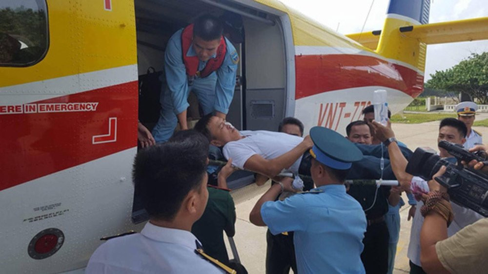 Chàng phi công đầu tiên lái thủy phi cơ qua 5 quốc gia về Việt Nam