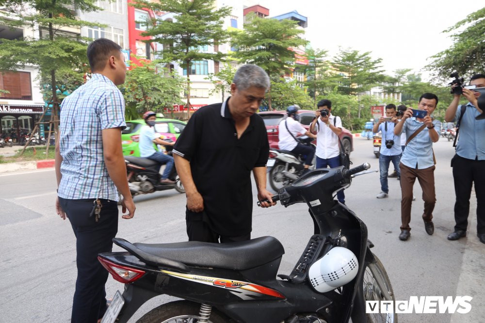 5201db04b2ed55b30cfc 9