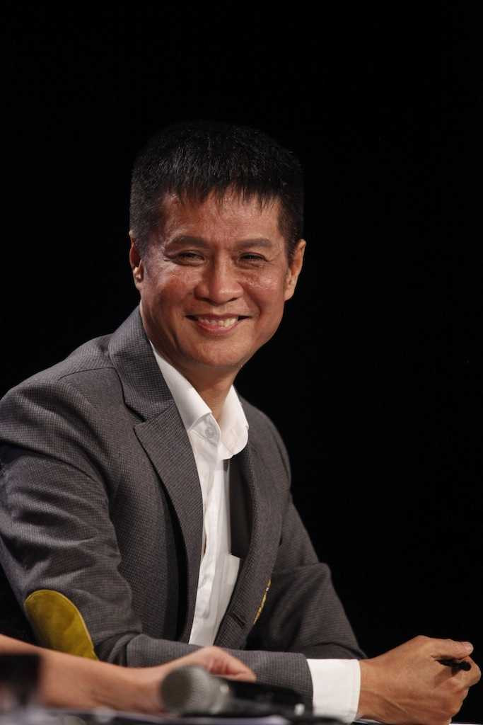 GK khach moi - Dao dien L