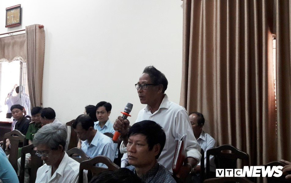 Anh-tiep-xuc-cu-tri-DN