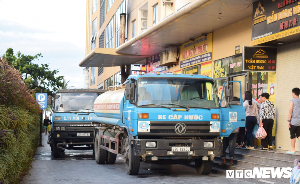 Anh-xe-bon-cho-nuoc 1 3