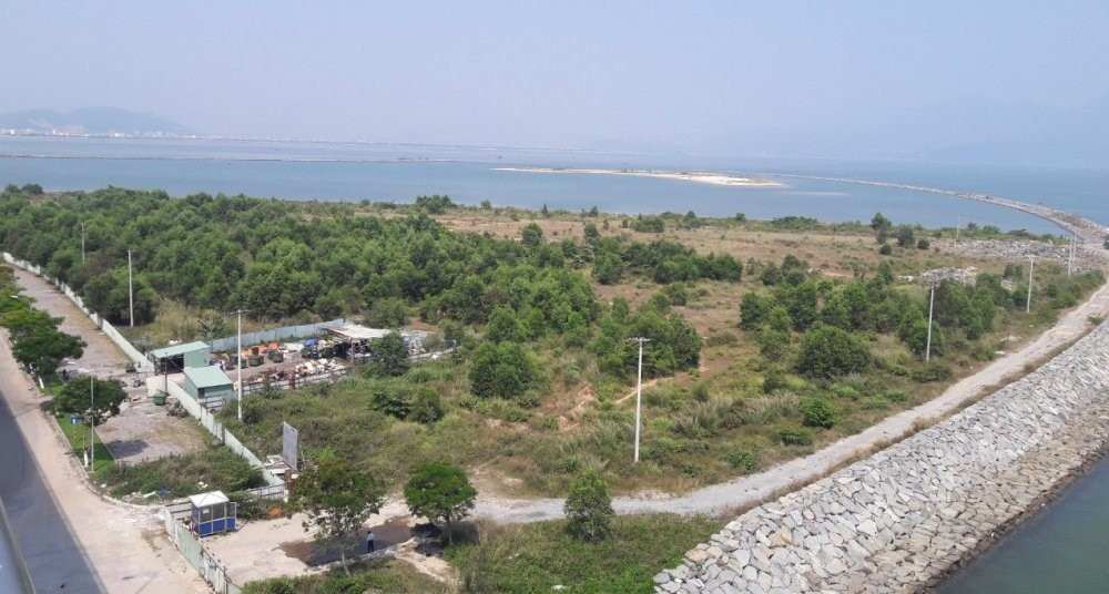 anh-vang-trang-khuyet 4