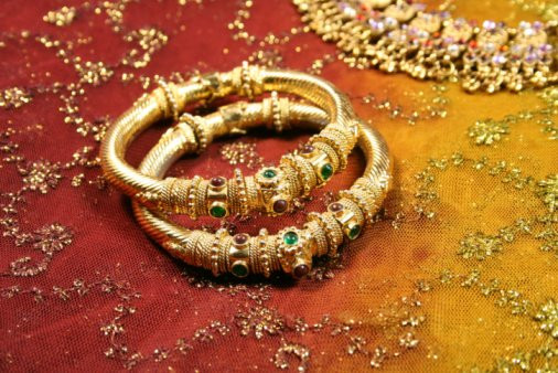 Hinh anh Du bao gia vang: Lai them 'dich den' soc 33 trieu dong/luong