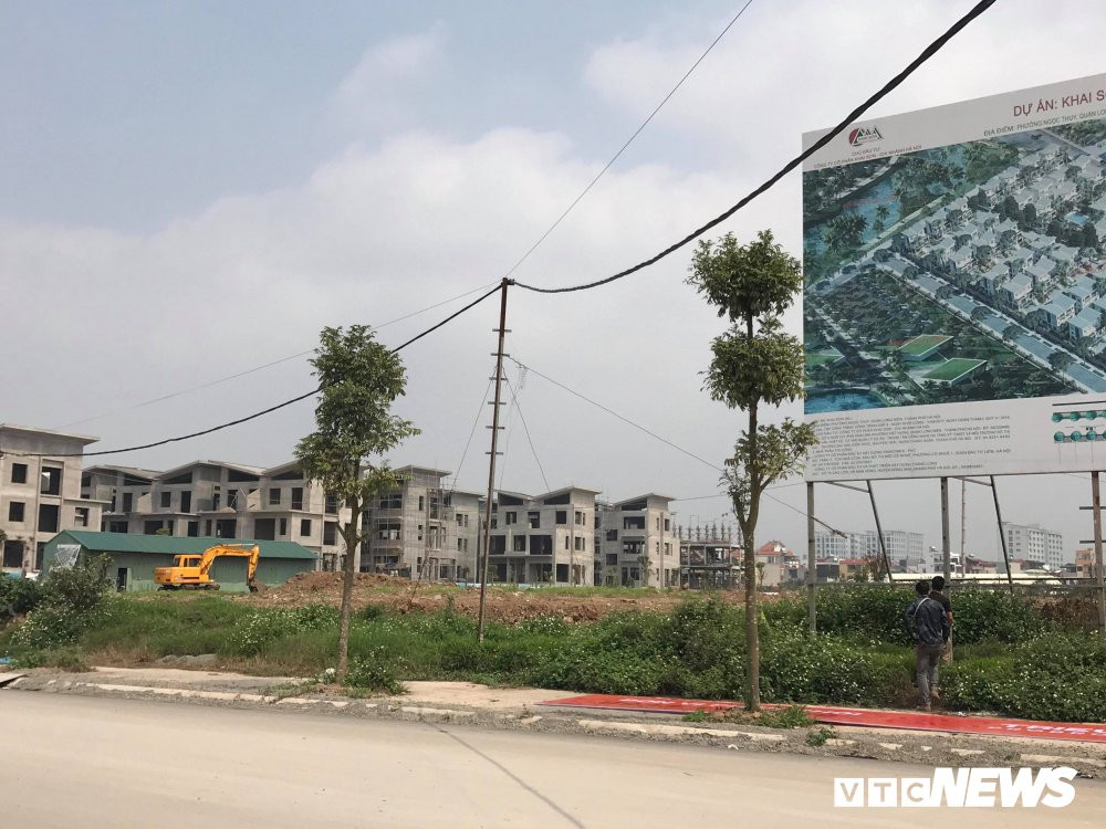 28876510_1683752878313008_2121374643_o 4