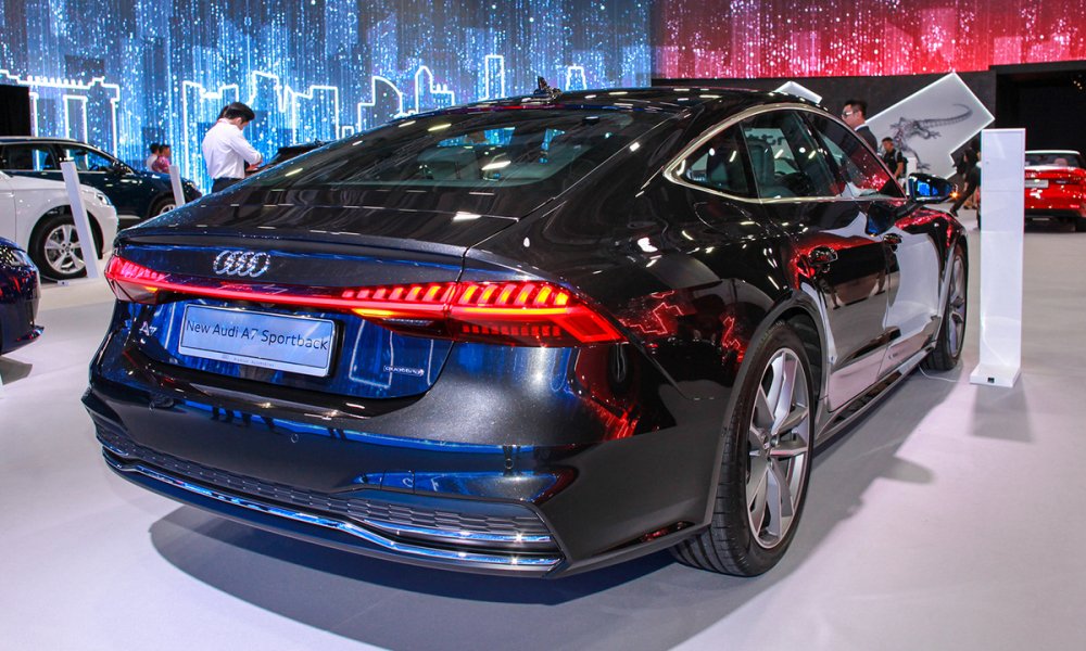 Audi-A7-Sportback-moi-0137-324-3353-9633-1539660357_1200x0 3