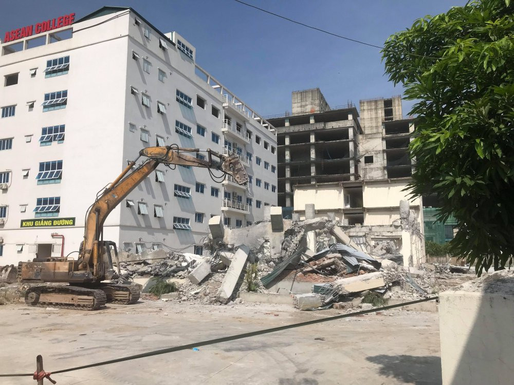 64413391_2109605822469960_1360714771166396416_n