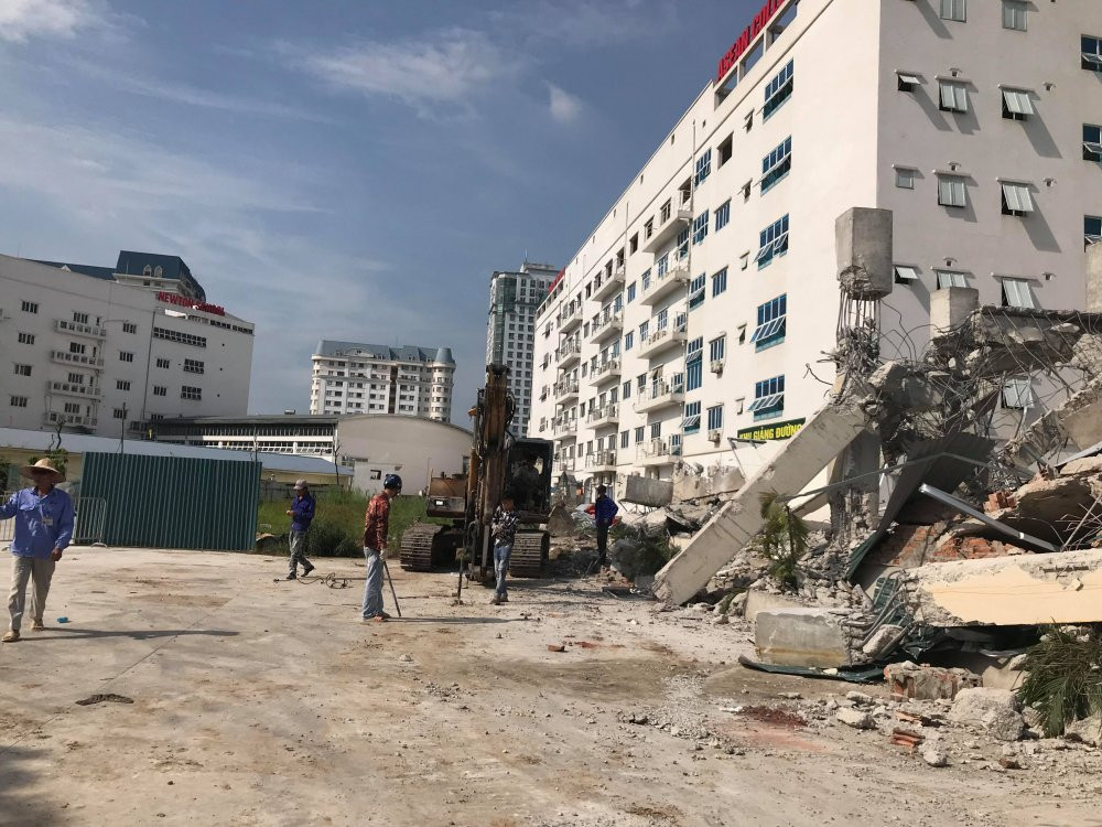 64624442_1603394213127263_2570357580979240960_n 3