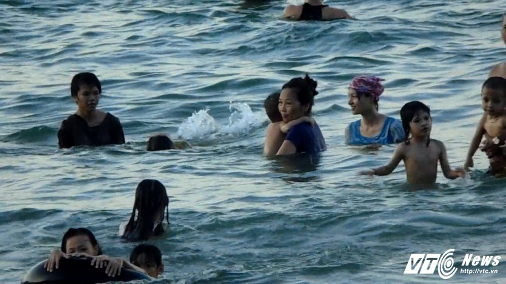 Sequence 01.Still002 3