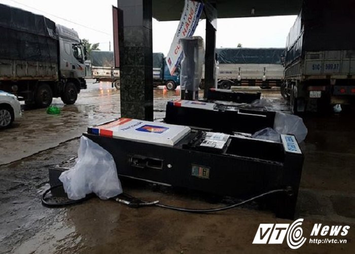 23131894_1561138050631107_8521432802005431352_n 5