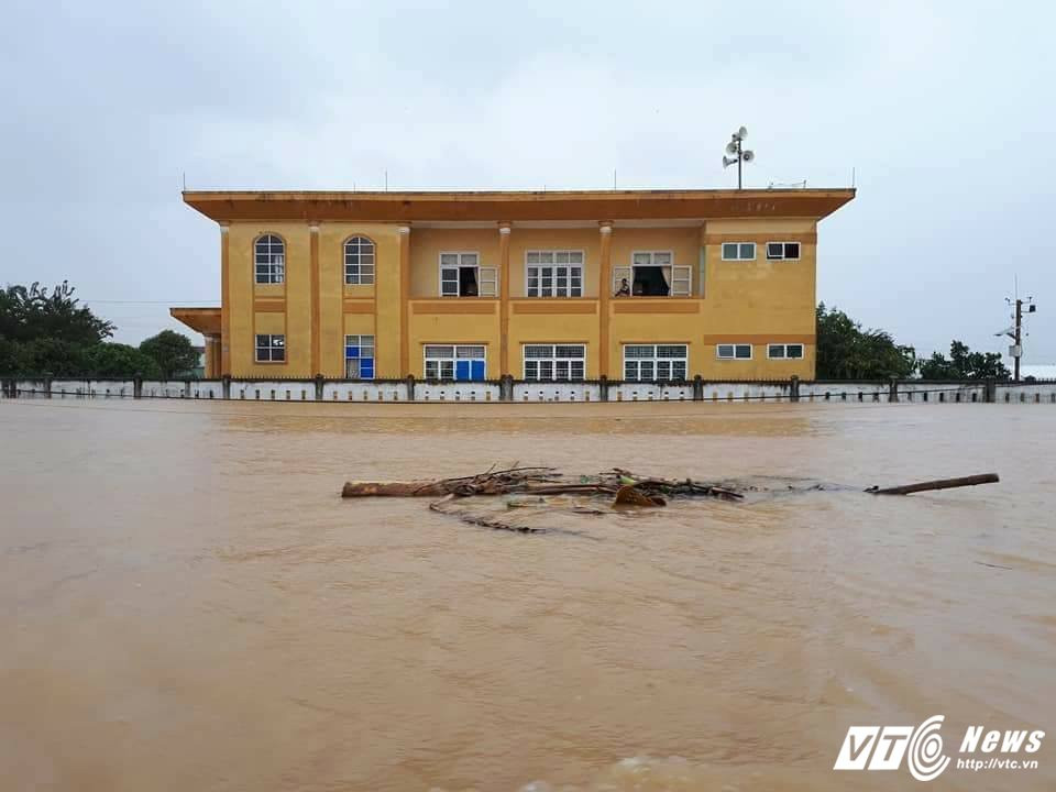 23172725_861451674018272_8292628384475659286_n 3