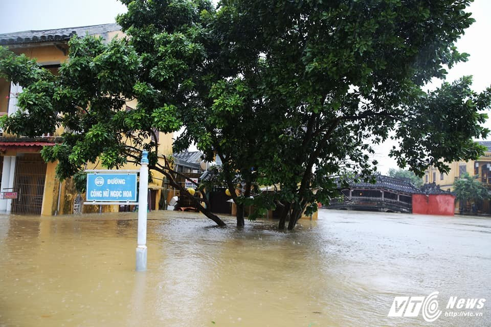 23167596_10155113694781589_1548373882147639422_n