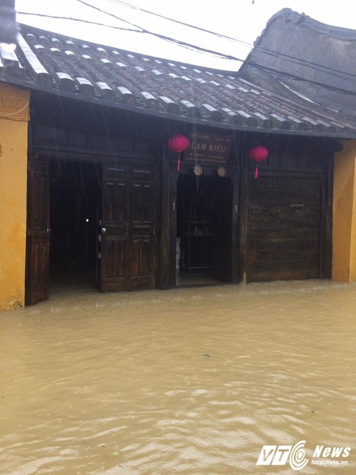 23167823_930773877076472_8557211094674004838_n 3