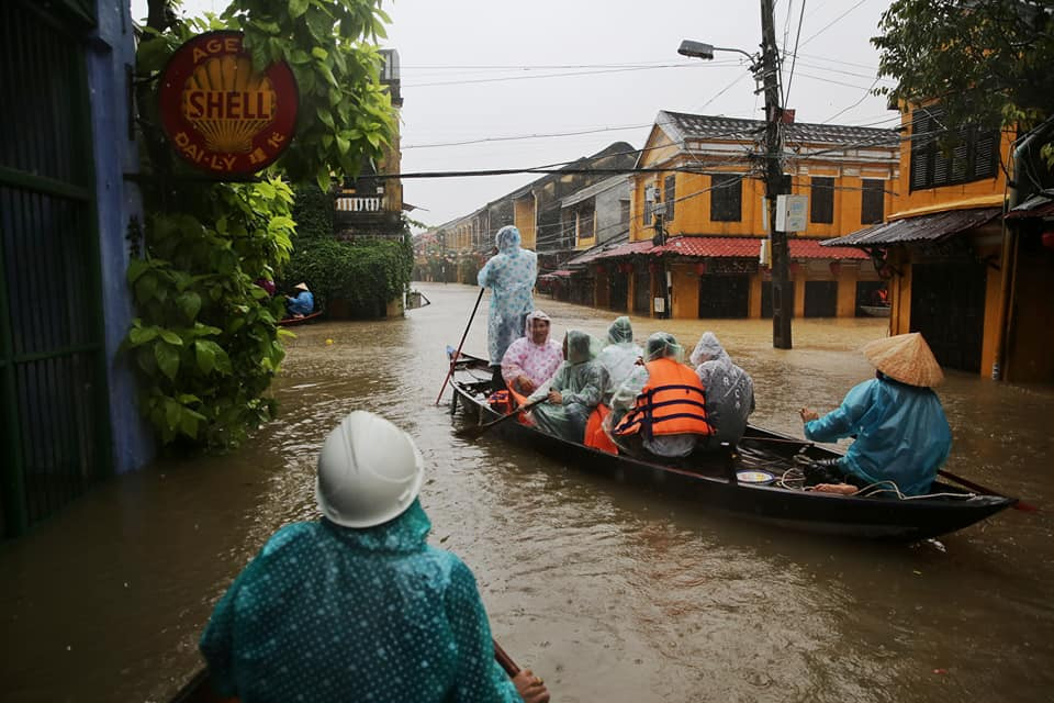 23244375_10155113694881589_869395917820096679_n 14