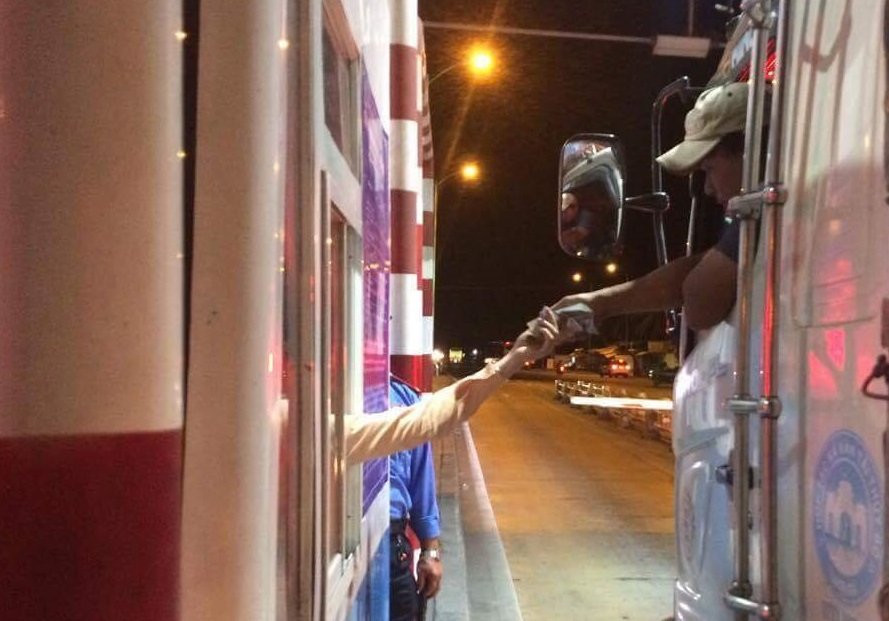 24172782_2008780549148871_6166503166771875487_o 4