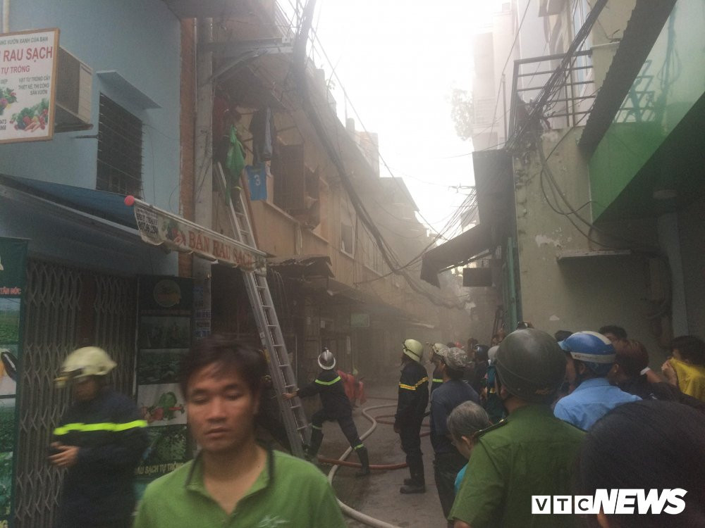 33488305_1136269103182054_1966615935146000384_n