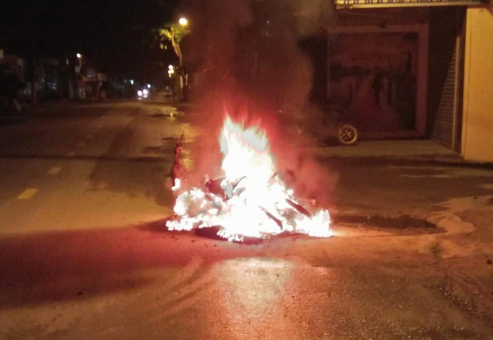 35490890_780180335704992_1458654216087142400_o