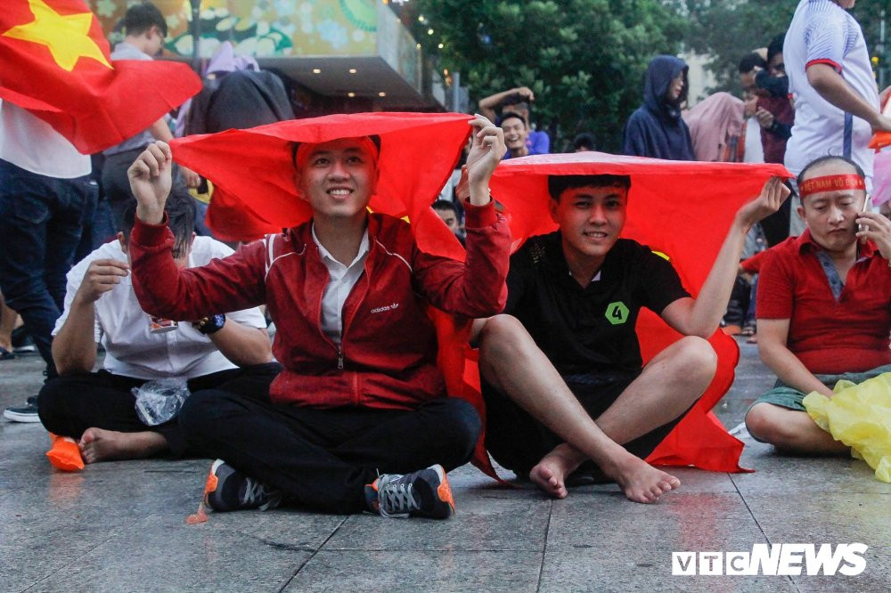 40449318_2035085189874882_8552437023539986432_n 14