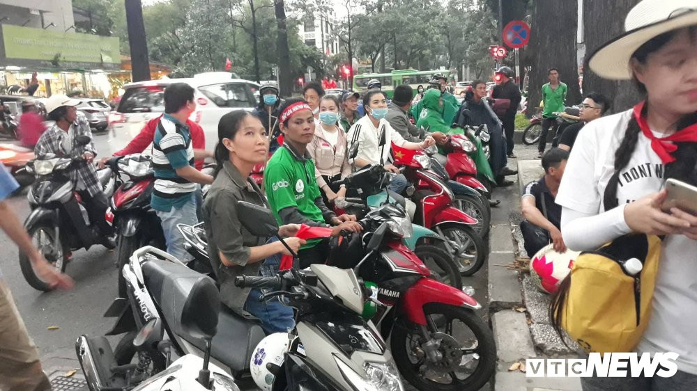 40488481_923303697858350_1194941892672880640_n 6