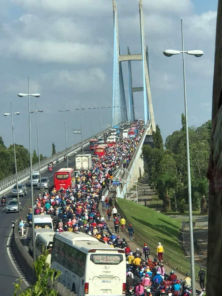 dongnguoitrencaumythuan.linhchau 8