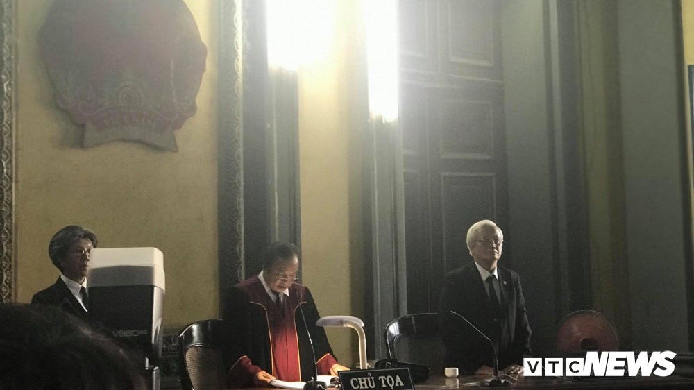 55491822_392036584677683_6212408312328093696_n