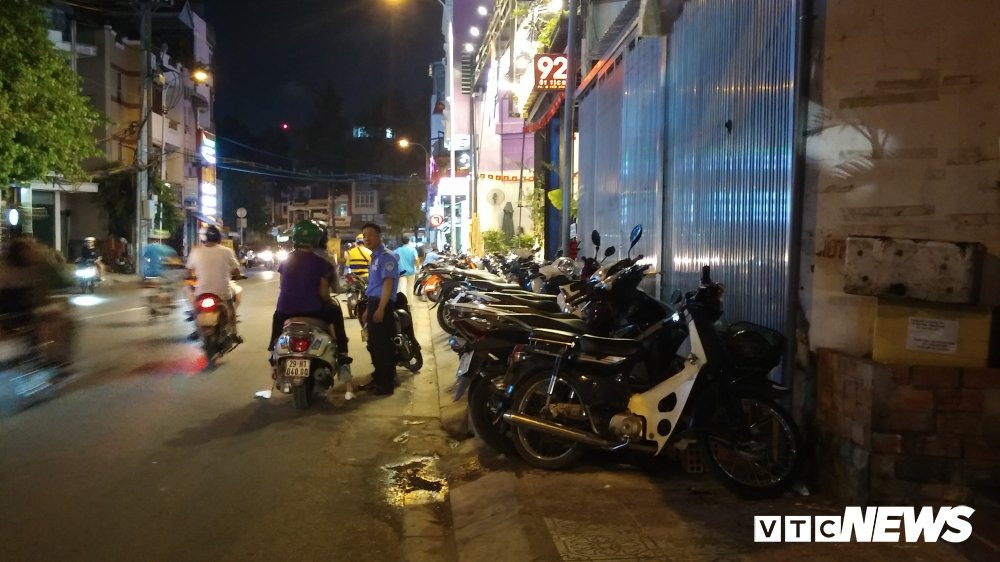 quan-nhau-lan-chiem-via-he1