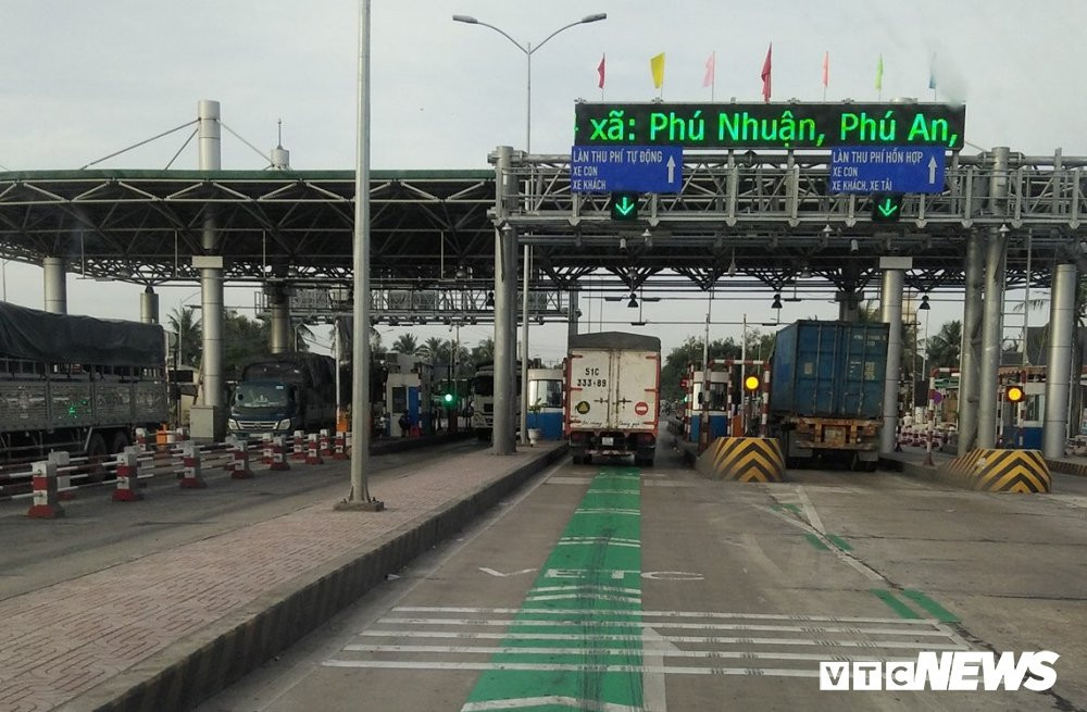 doi-ten-tram-bot-thanh-tram-thu-tien