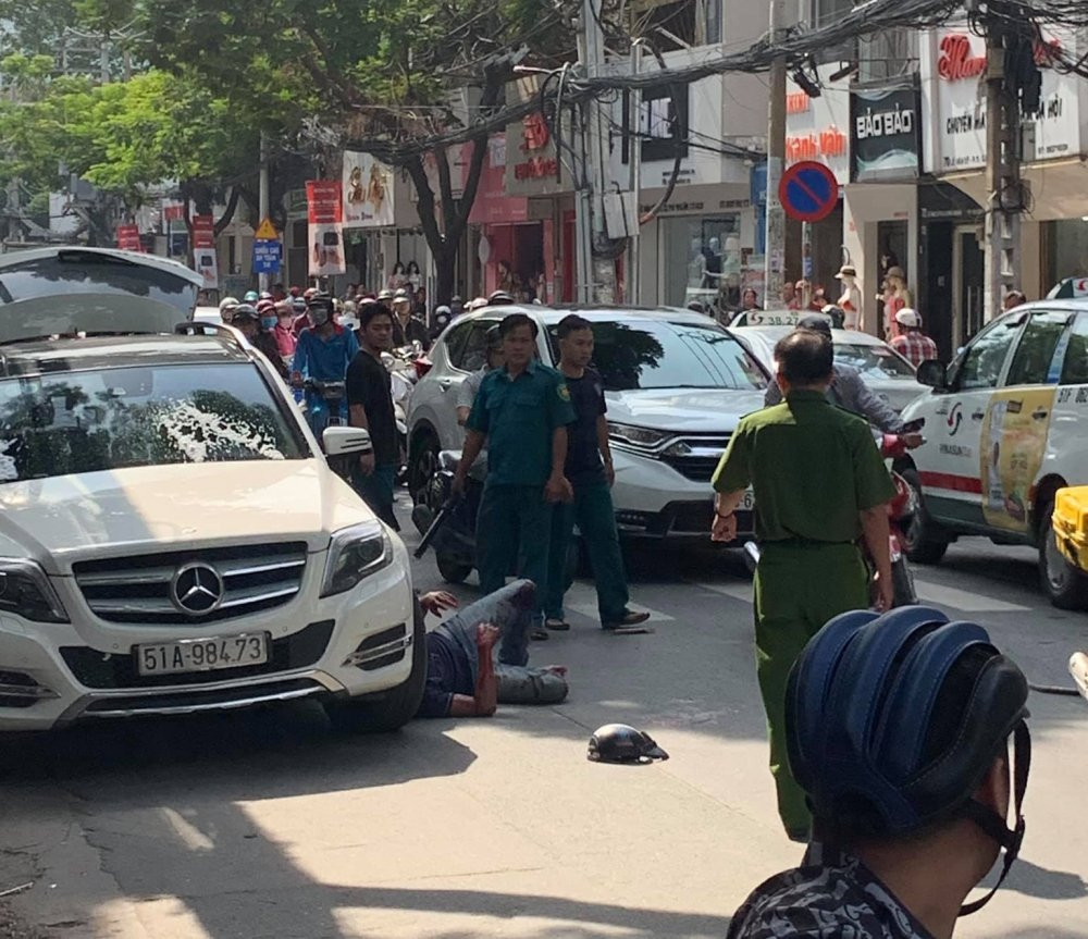 nhom-con-do-danh-nguoi