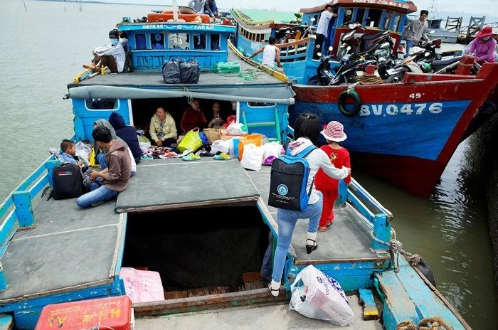 do-di-tu-thanh-an-vao-dat-lien