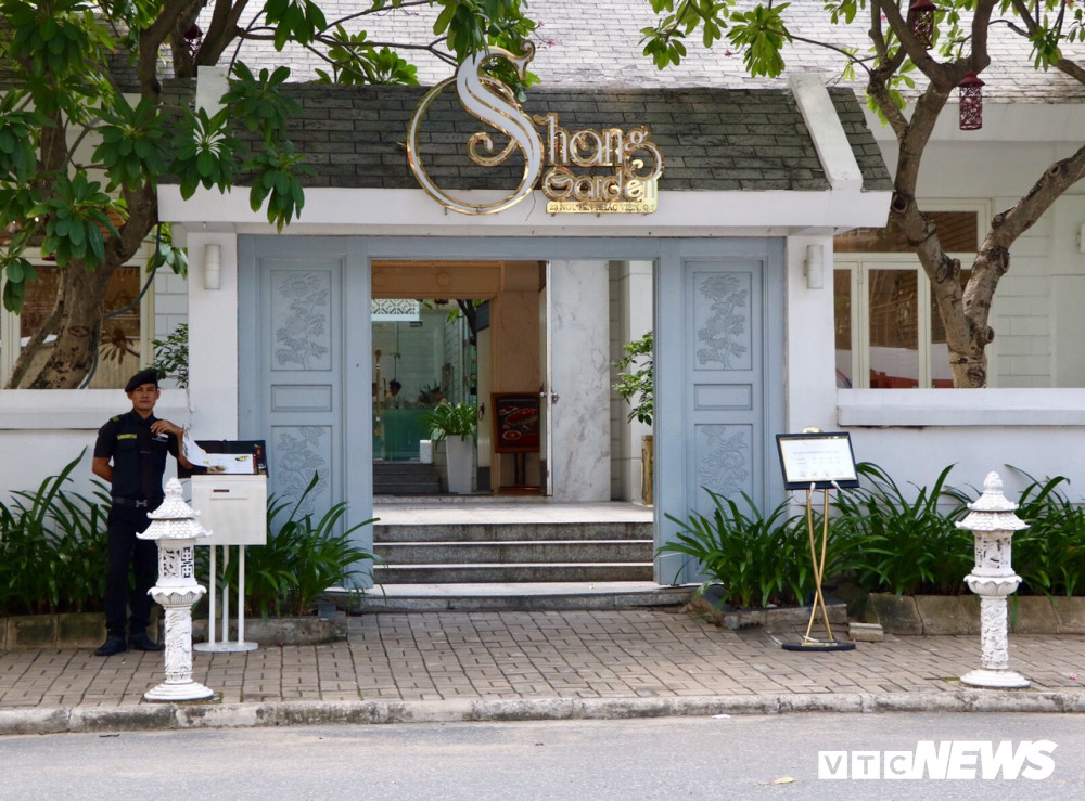 nha-hang-adora-sang-garden1 5