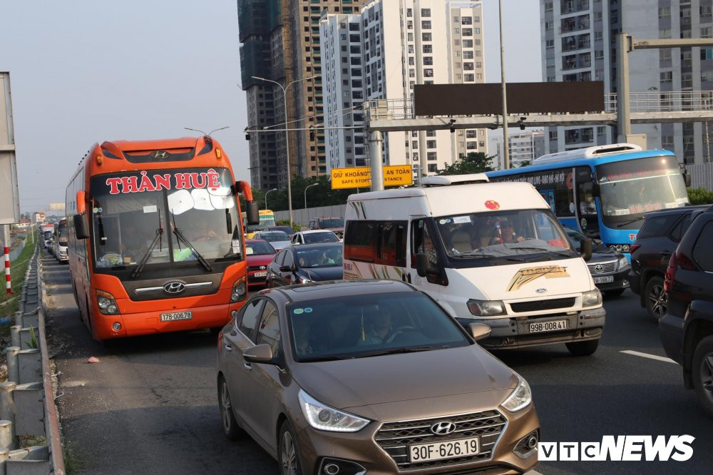 phuong tien di chuyen 12