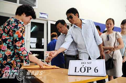 tuyen sinh luong the vinh