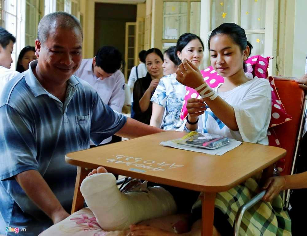 di thi bang xe cuu thuong