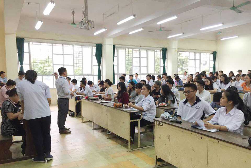 dh-bach-khoa-9a
