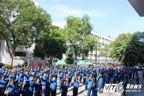 sinh vien tinh nguyen-3